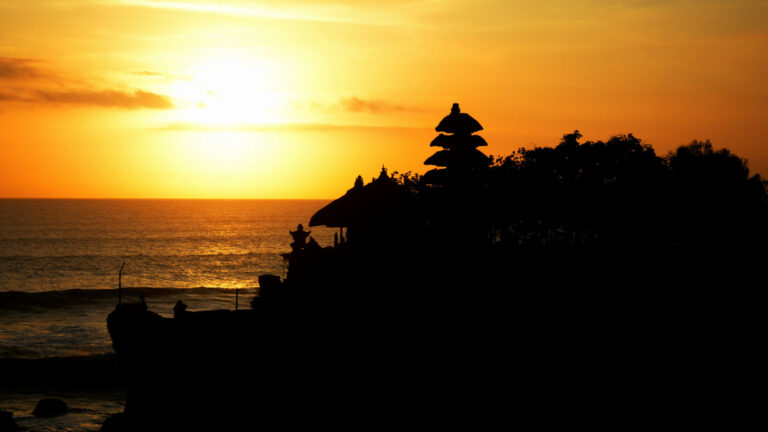 Tanah Lot Tour with Sunset
