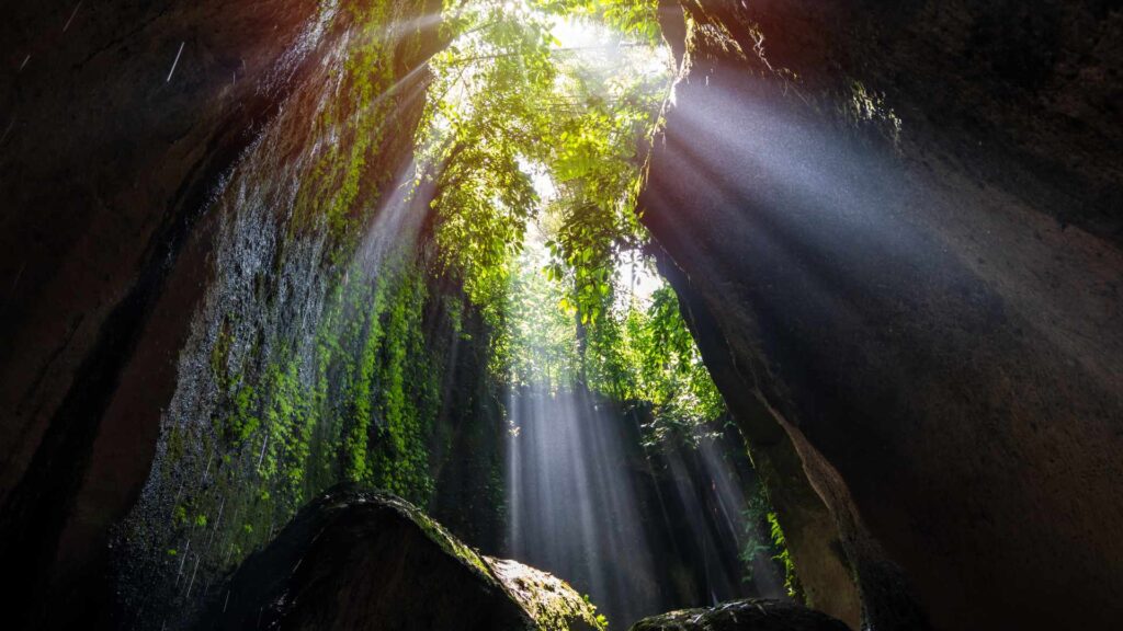 tukad cepung waterfall