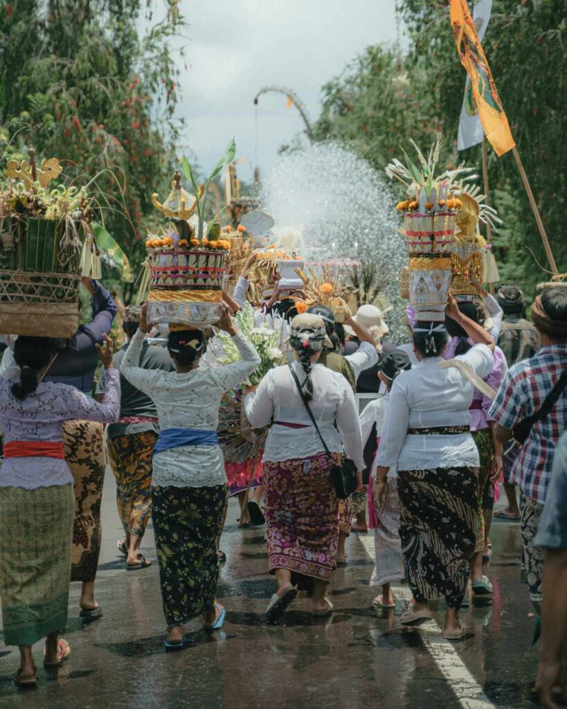 sembahyang in temple