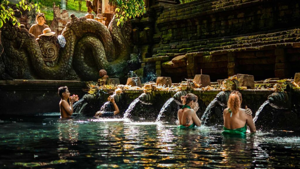 Tirta Empul Temple Guide: Holy Water Ritual, History & Travel Tips