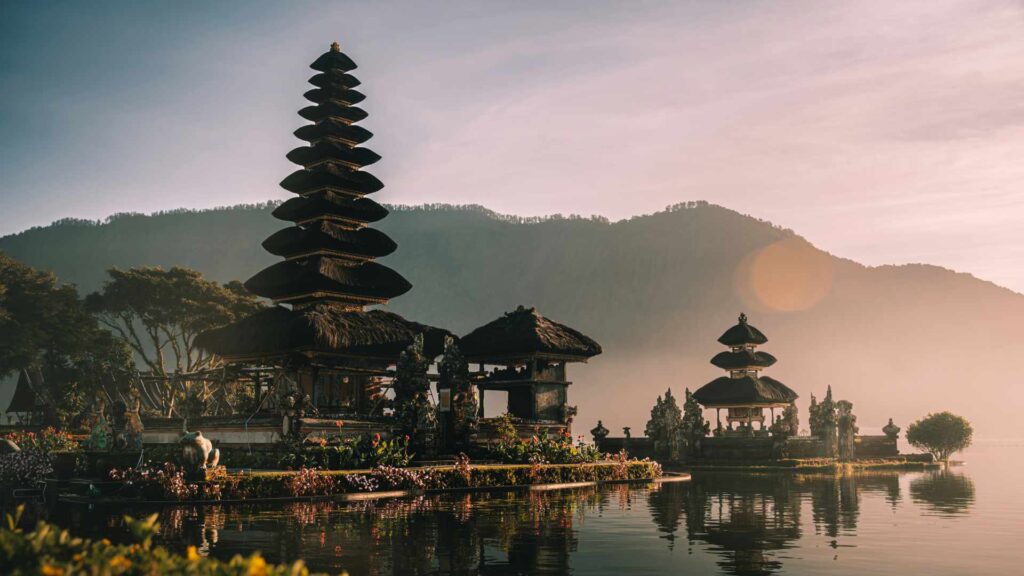 Bali Hotel Pickup Tour with Private Driver