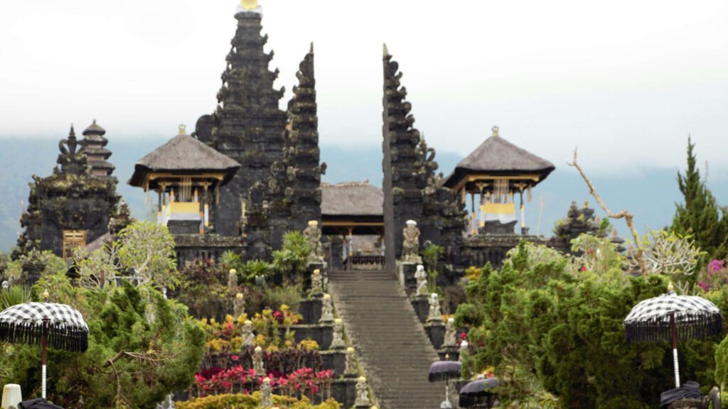 Bali Temple Tour besakih